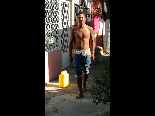 Vídeo relacionado con Lexibook, Harry Potter, Walkie-talkies 200m, Juego de comunicación, 2 Canales de comunicación, Clip para cinturón, a Pilas, Negro/Oro, TW12HP