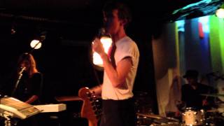 Fanfarlo &quot;Shiny Things&quot; @ Mercury Lounge, NYC