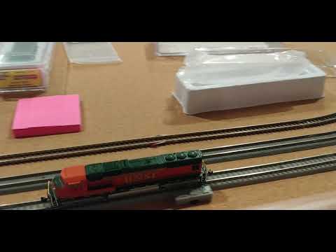 AZL 61014 BNSF SD75M Test Run at z.scale.hobo 05.21.2018