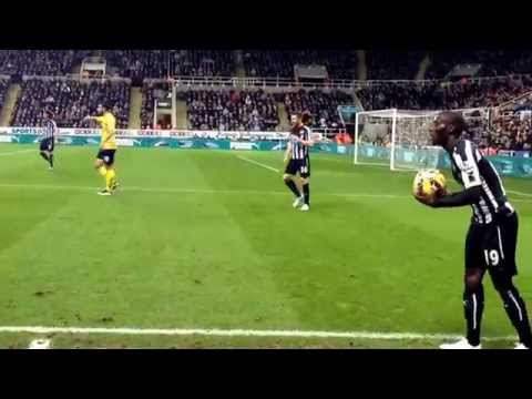 NUFC v Southampton (17/01/15) Massadio Haidara throw in..
