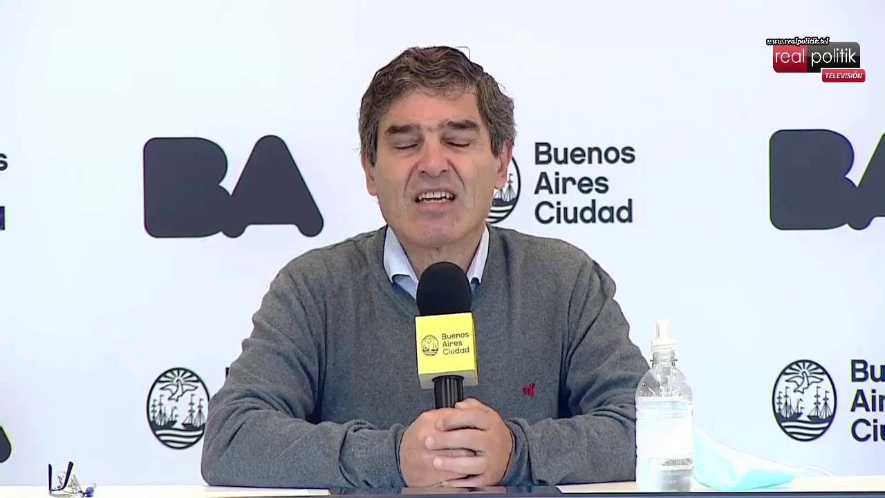Fernán Quirós aseguró que si no bajan los casos en CABA, "las próximas semanas serán muy críticas"