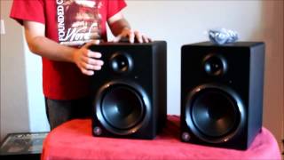 Video thumbnail for Mackie MR8 MK2 Studio Monitor UnBoxing / Review by Glen Reed