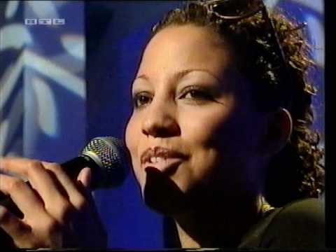 Jessica Folcker - How will I know (Live TOTP 1998)