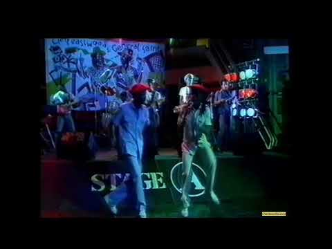 Clint Eastwood And General Saint - Another One Bites The Dust (Live) UK TV, 1982