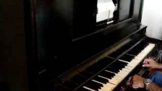 Pianola "Raindrops keep falling on my head"