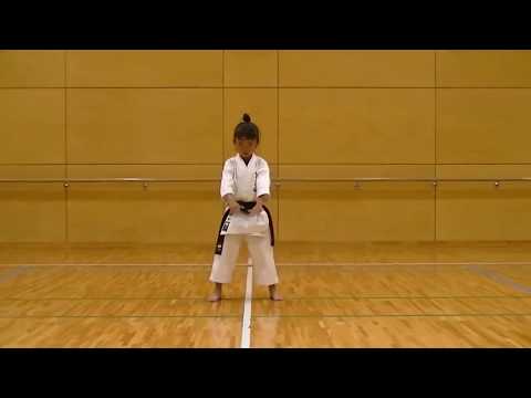Incredible Shotokan Kanku Dai of Japanese girl
