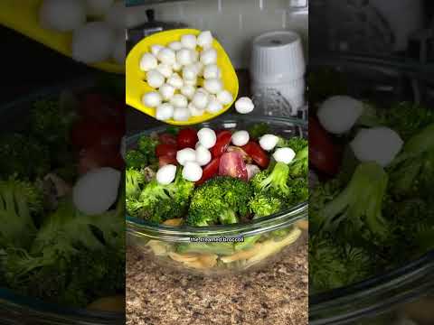 This pasta salad understands the assignment; cold, hot, or room temp, it’s GOODT every way! Don’t