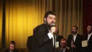 מקהלת בני פרידמן ומקהלת ידידים - יש תקווה