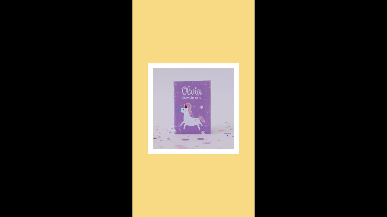 Souvenir simple y económico: mini libro plegado.