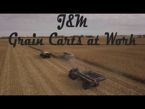 Over an Hour of Relaxing 4K Grain Cart/Harvest Footage
