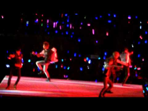 [Fancam] 121125 SHINee - Lucifer @ SMTOWN live in Bangkok