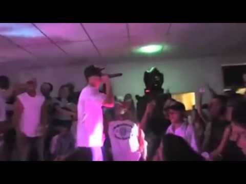 Canserbero   La moda Ft  Lil Supa   En Vivo
