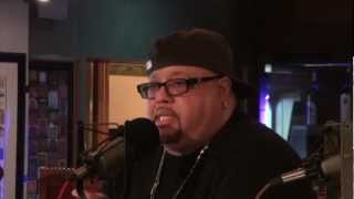 Fred Hammond's process before writing a song