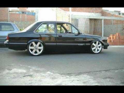 Discriminados - Carro de Ladrão