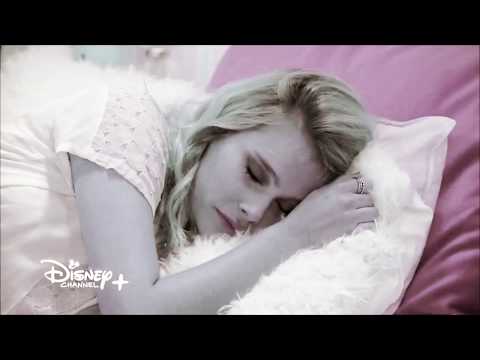 ▶ Ámbar Smith - So Cold.