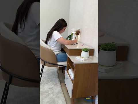Video thumbnail of Escrivaninha Penteadeira Dora 1 Gaveta com Espelho Artely