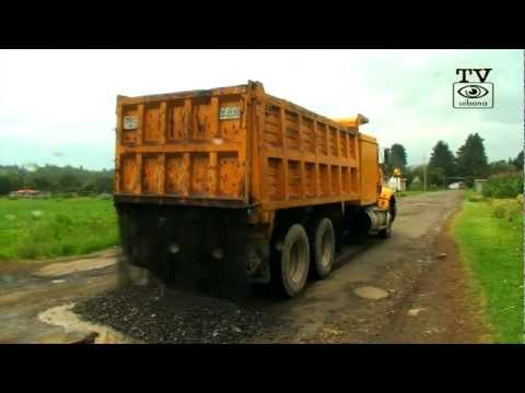 Amanalco City Council is patching El Potrero.