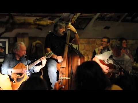 Miki Ryvola - Hejno vran