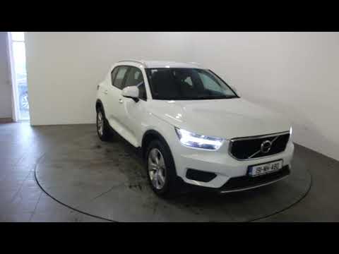 Volvo XC40 D3 FWD AUTOMATIC 150 MOMENTUM - TENDER - Image 2