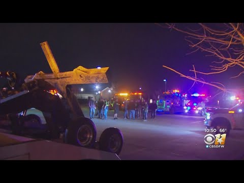 North Texas Towing Community Gathers, Honors Operator Who Was Killed On The Job