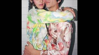 Buscabulla - Frío feat. Helado Negro