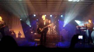 NEWSBOYS. EL SALVADOR (entertaining angels)