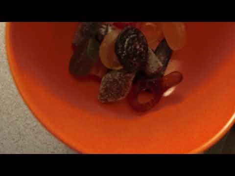 MongoTV_6909 - LILLE SKÅL SLIK FREDAG AFTEN