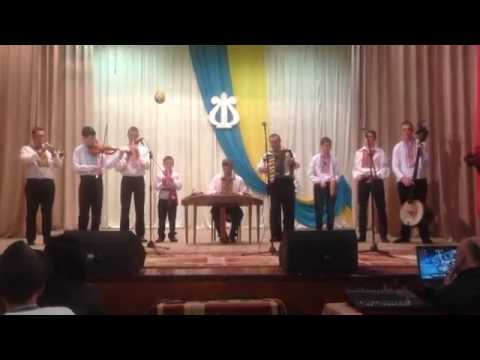 Виступ глиницьких музик в м.Кіцмань DiamonD PROduction 17.04.2015.