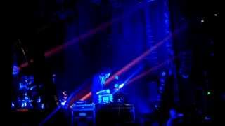 Crystal Castles - Vietnam LIVE