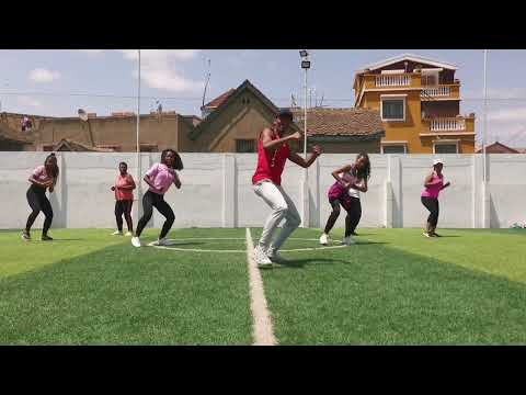 Zumbagasy by Mysterfit Dalvis-Mikisaka.... https://www.facebook.com/kahymrk