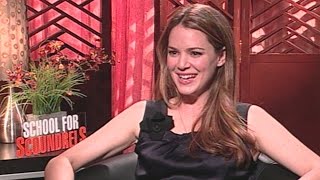 'School for Schoundrels' Jacinda Barrett Interview video