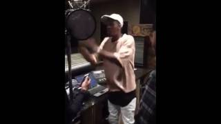 King Los freestyles off the dome!!!