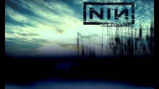 Nine Inch Nails - The Day The World Went Away (Extended) - CRC acoustic session