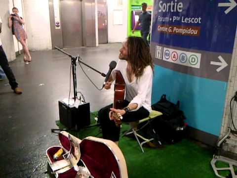Vanupie reprend Redemption Song a Chatelet