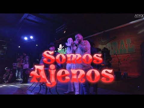 Los Traileros Del Norte, Arnulfo Jr y Arnulfo III - SOMOS AJENOS (En Vivo)