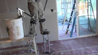 США 526: Как американские строители ходят на ходулях в рабочее время