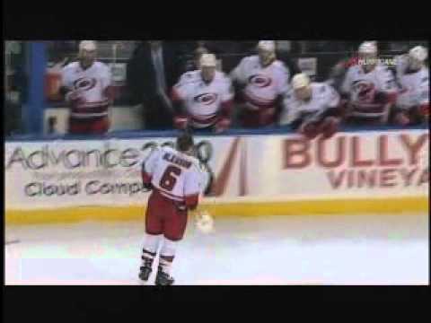 Hurricanes - Sabres Highlights (10/14/11)