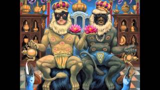 King Khan & BBQ Show - Kiss My Sister's Fist