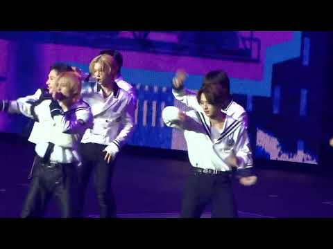 Stray Kids - CASE 143 [Maniac World Tour in Australia Sydney Day 1]