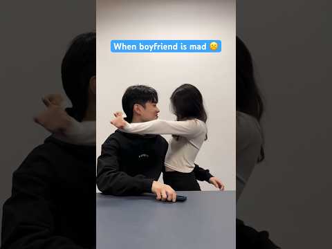 When boyfriend is mad VS girlfriend.. #viral #funny #couple