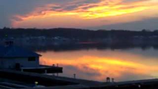 preview picture of video 'Sunset on Grand Lake Grove, Oklahoma'