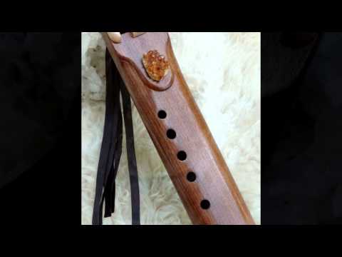 Native American Inspired 7 hole Extended Scale DRONE FLUTE in Key of A