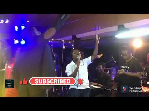 Rosny kayiba nazo bondela live sur tokumisa night
