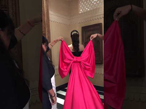 Unique outfit for this stunner ❤️ #parulgargmakeup