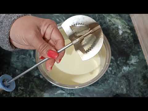 2 min me Milk Se Whipping Cream Banana Seekhe🔥🔥