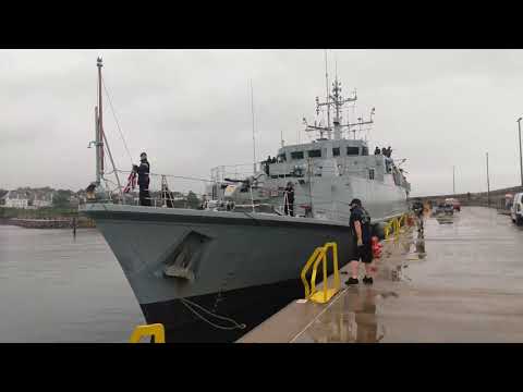 HMS Ramsey leaving Eisenhower Pier Bangor.