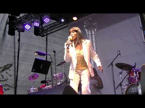 Thumbnail for HAPPY DAYS FESTIVAL GWEN MCCRAE WITH LIGHT OF THE WORLD by Gwen McCrae