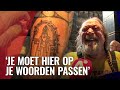 Henk Schiffmacher zet unieke tatoeage in Nicolaaskerk