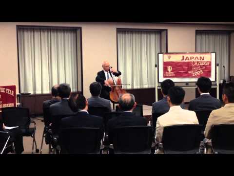 Tsuyoshi Tsutsumi performs at the IU Japan alumni reception