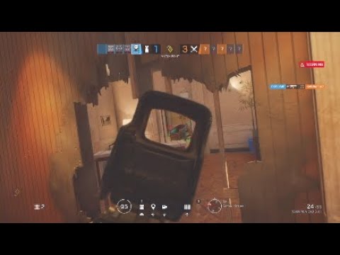 Solo Queue To Diamond: R6 Console Ranked Highlights